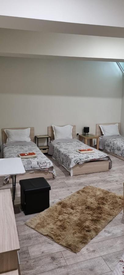 Guest Rooms Super Center Plovdiv Perfect Location 외부 사진